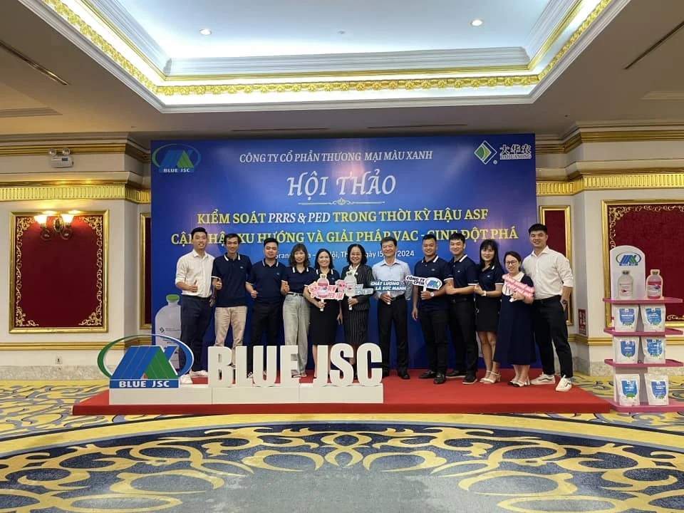 về thú y màu xanh 5