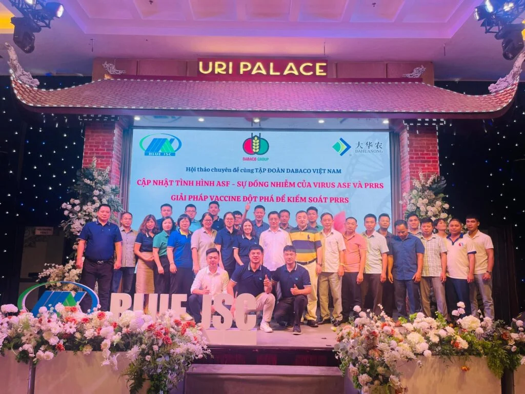 về thú y màu xanh 5